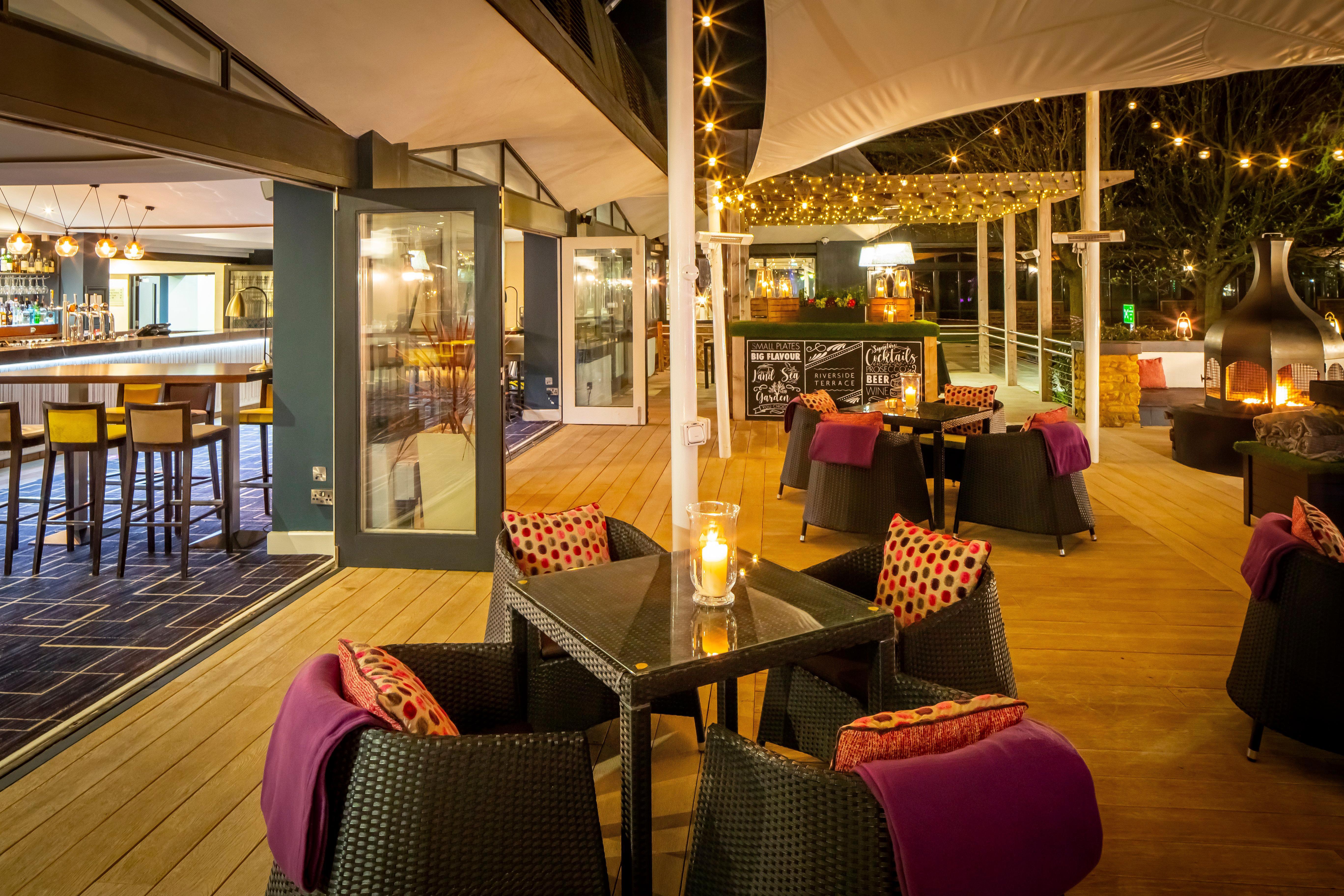 Crowne Plaza Stratford-Upon-Avon By Ihg Hotel Exterior photo