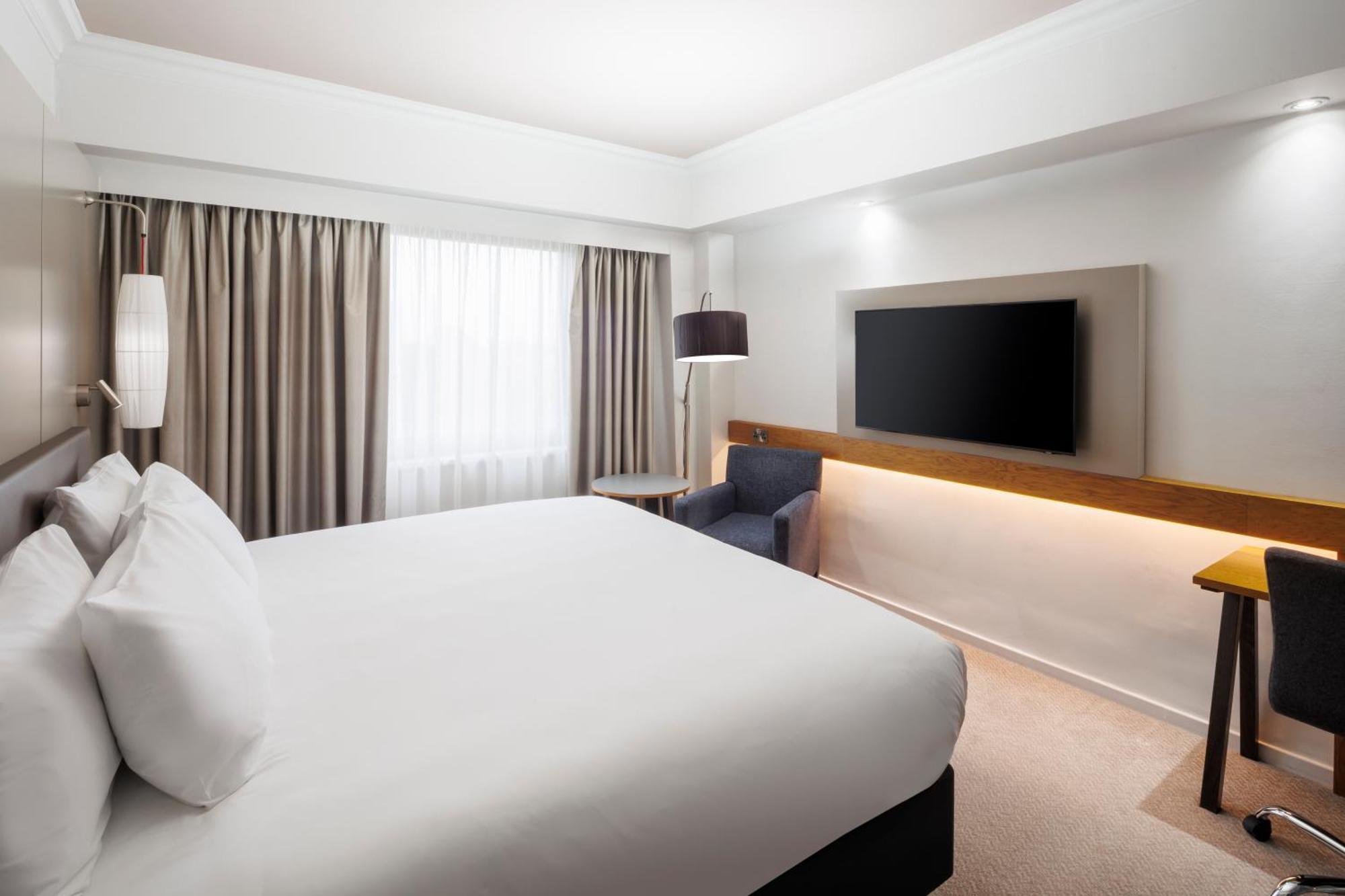 Crowne Plaza Stratford-Upon-Avon By Ihg Hotel Exterior photo