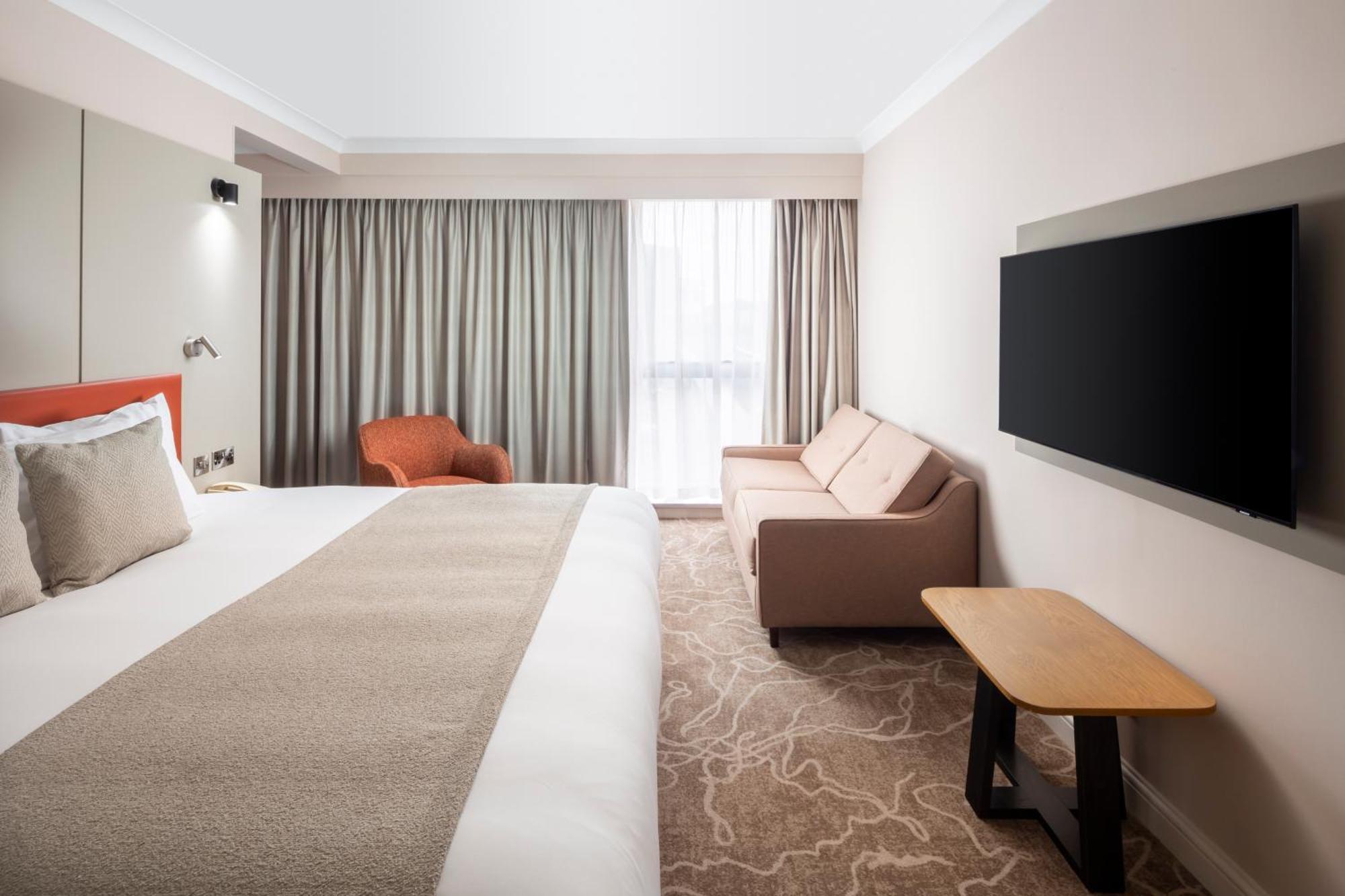 Crowne Plaza Stratford-Upon-Avon By Ihg Hotel Exterior photo