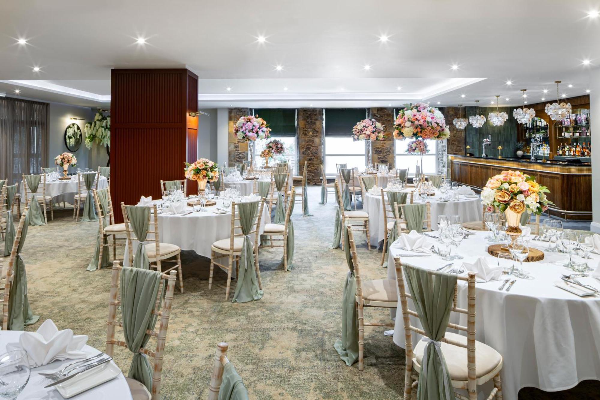 Crowne Plaza Stratford-Upon-Avon By Ihg Hotel Exterior photo