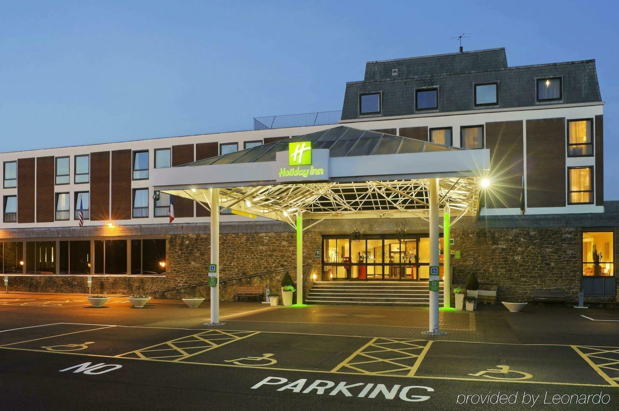 Crowne Plaza Stratford-Upon-Avon By Ihg Hotel Exterior photo